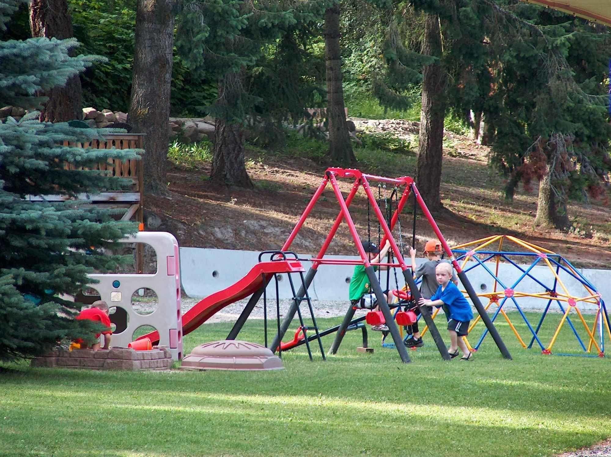סלמון ארם Viewpoint Rv & Cottages מראה חיצוני תמונה